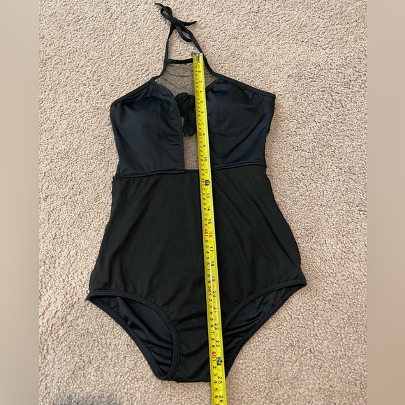 No Brand 1piece Mesh-Accent Halter Black Swimsuit - Picture 3 of 6
